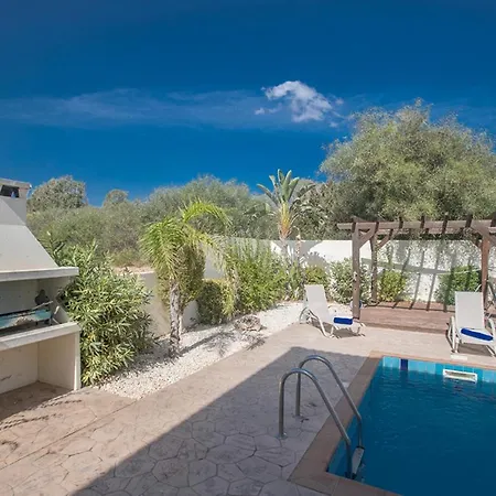 The Ultimate 5 Star Holiday In With Private Pool And Close To The Beach 1383 ヴィラ *